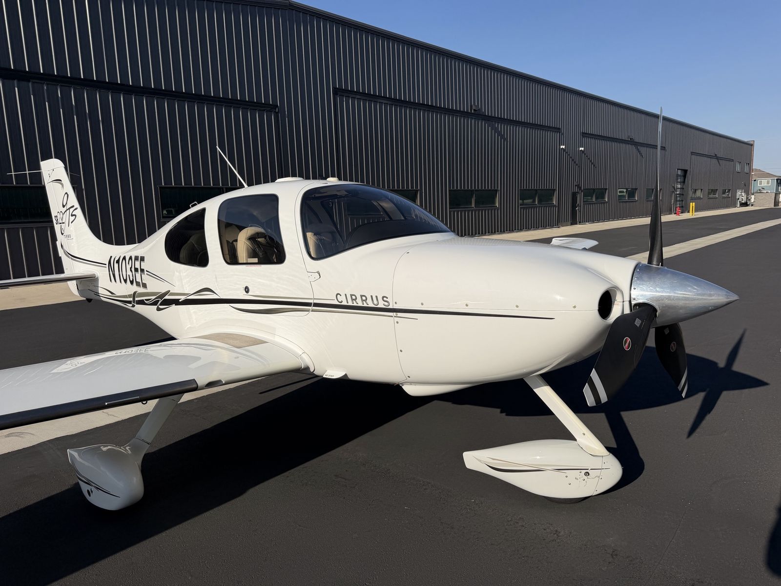 2006 Cirrus SR22 Turbo - 1,341 Flight Hours, Hangared