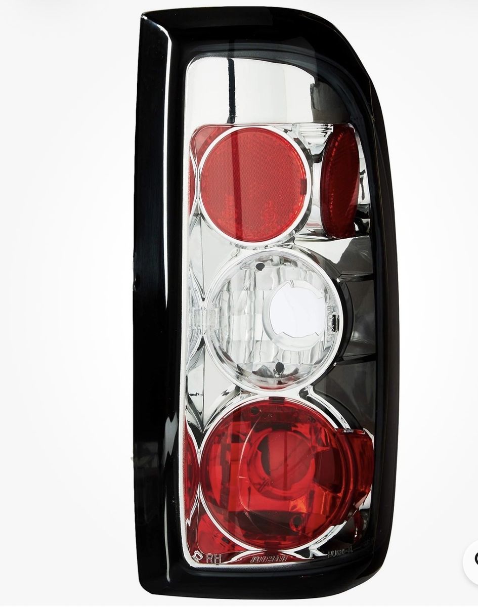 Chrome Housing Clear Lens Tail Lights 1997-2004 Dodge Dakota Left Right Pair