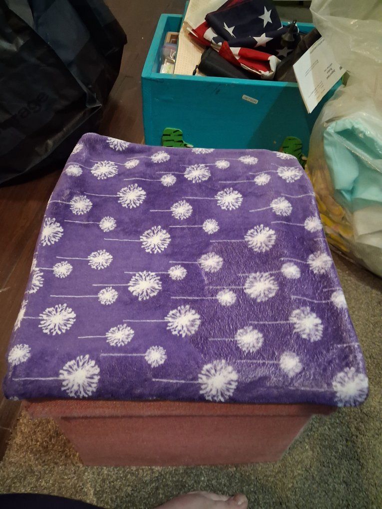 Baby Blanket Purple with Dandelions