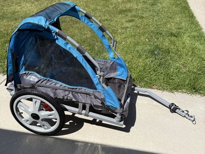 Collapsible child bike trailer