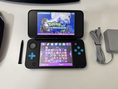 Nintendo New 2ds XL Modded Sd 128gb W/ Games