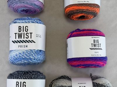 6 New Big Twist Yarn Skeins – Prism, Rave & Carousel