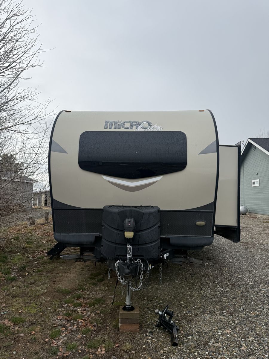 4 Season Bunkhouse - 2020 Micro Lite