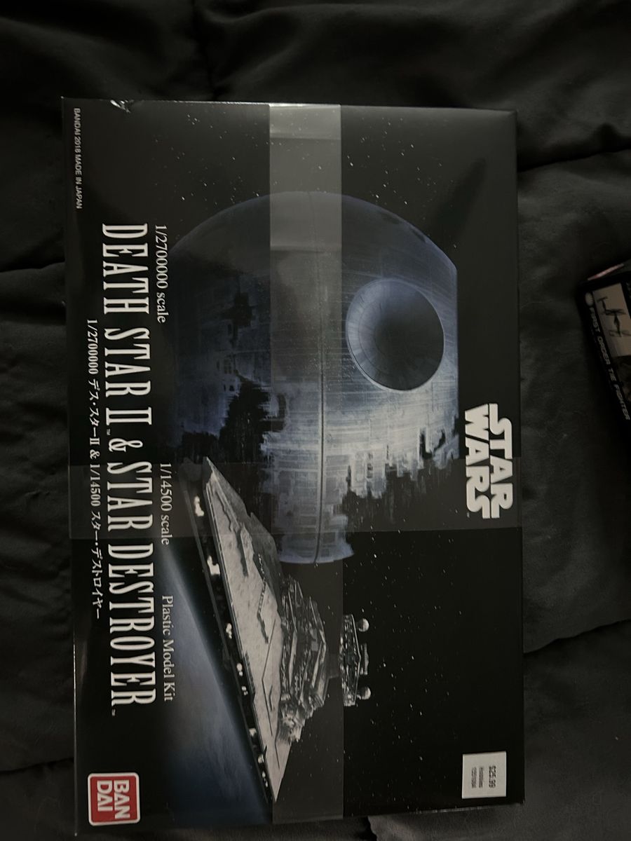 Star Wars, Death Star And Destroyer Bandai Model