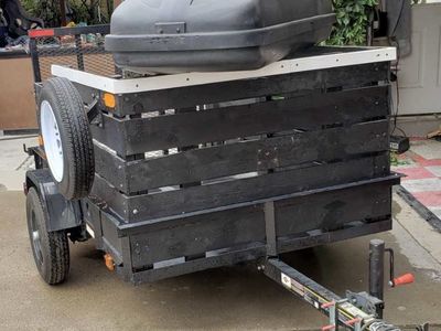 Utility Trailor and Cartop Storage Carrier