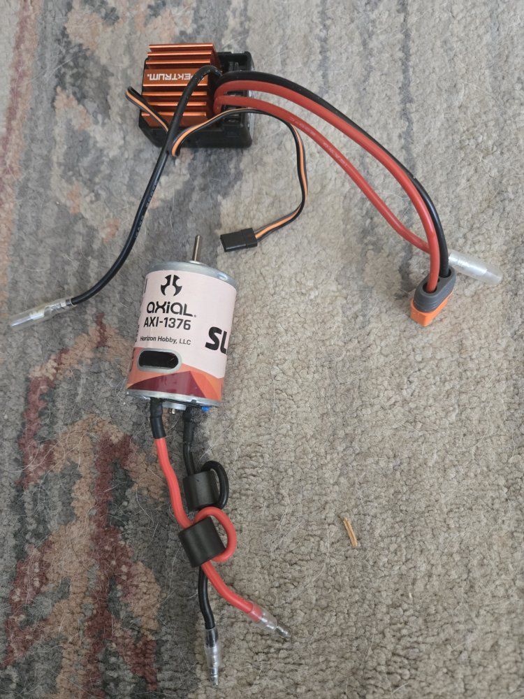 Axial AXI-1376 RC Motor and Spektrum ESC Combo