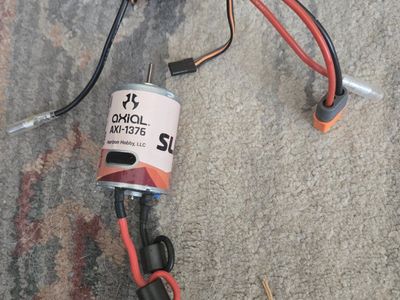 Axial AXI-1376 RC Motor and Spektrum ESC Combo