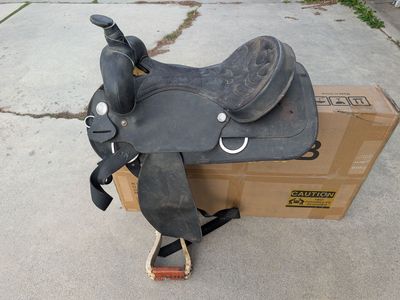 Western Horse Saddle - Wintec