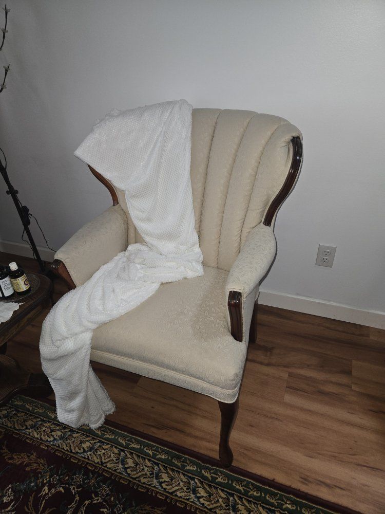 Excellent condition Livingroom chair