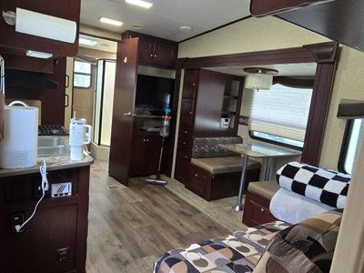 2015 Heartland RVs Elkridge X-Treme Light Fifth Wheel RV