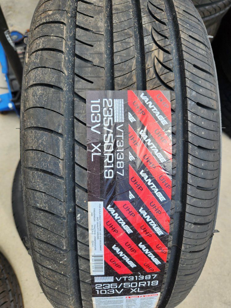 235/50r19 vantage uhp