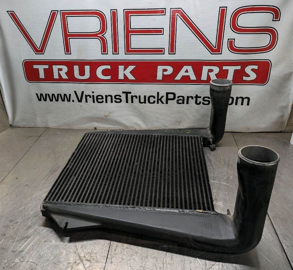 Peterbilt 379 Charge Air Cooler (ATAAC)