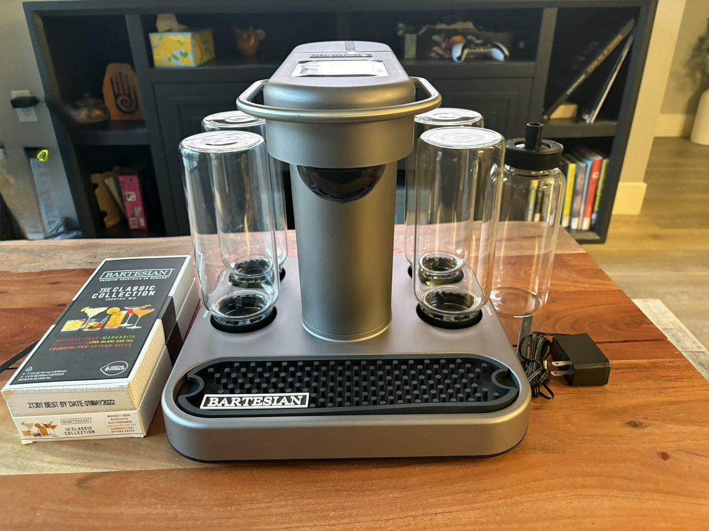 Bartesian 55300 Premium Cocktail Maker in a silver finish