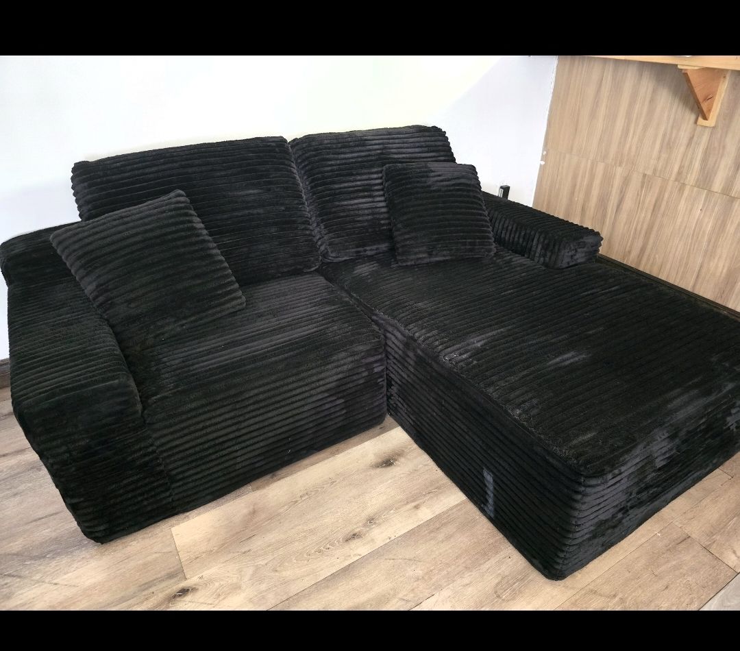 Boneless couch 