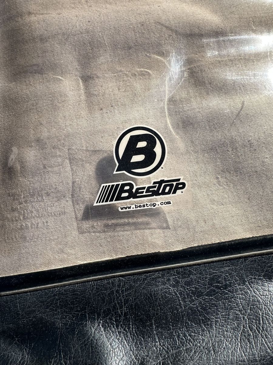 Jeep CJ7 "Bestop" soft top and doors