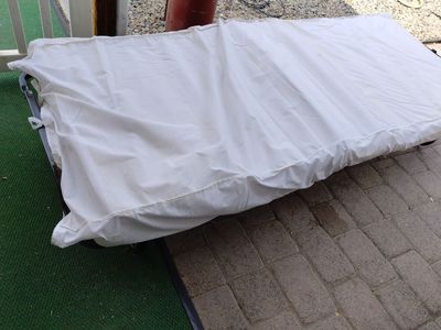 folding bed on casters light wait