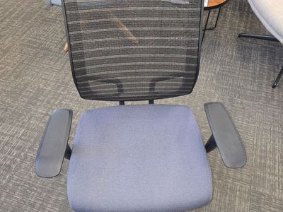 Used Focus Task Chair