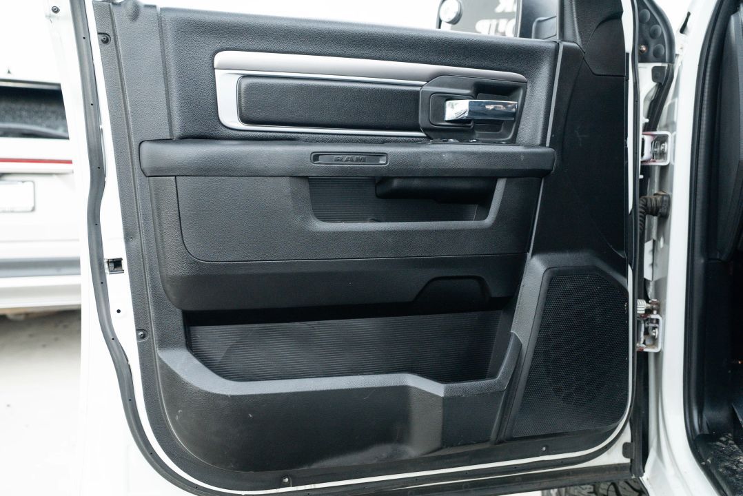 Main image 22