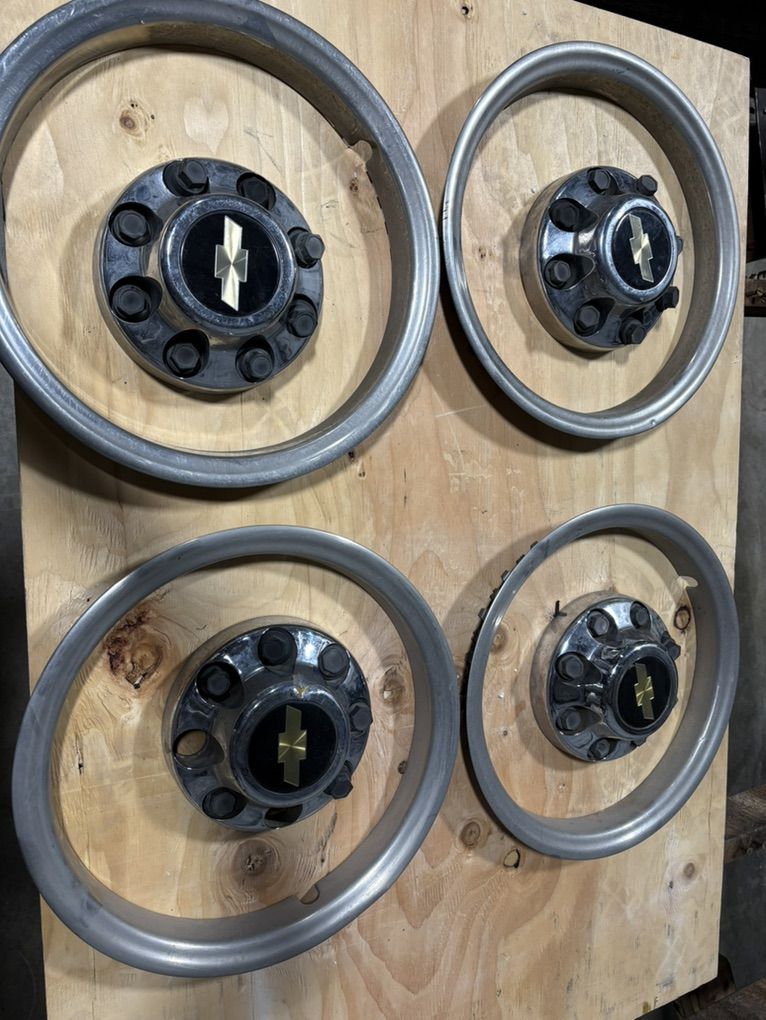 Center Caps Trim Rings