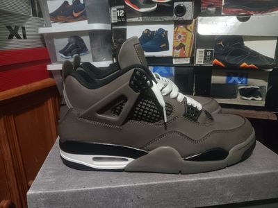 2025 Air Jordan 4 Retro "Cave Stone"