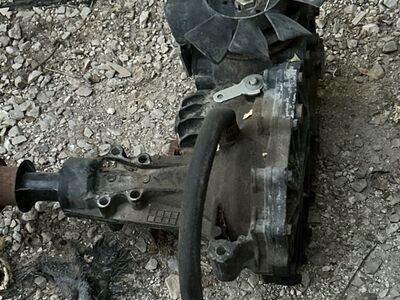 Hydro gear transmission