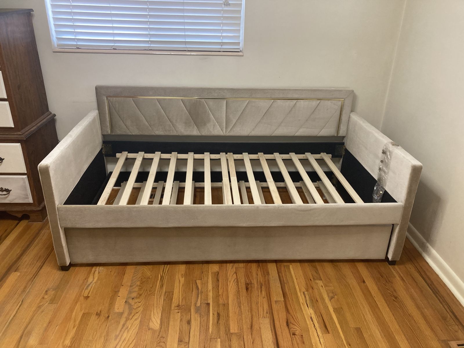Velvet, Trundle Day Bed with Gold accent