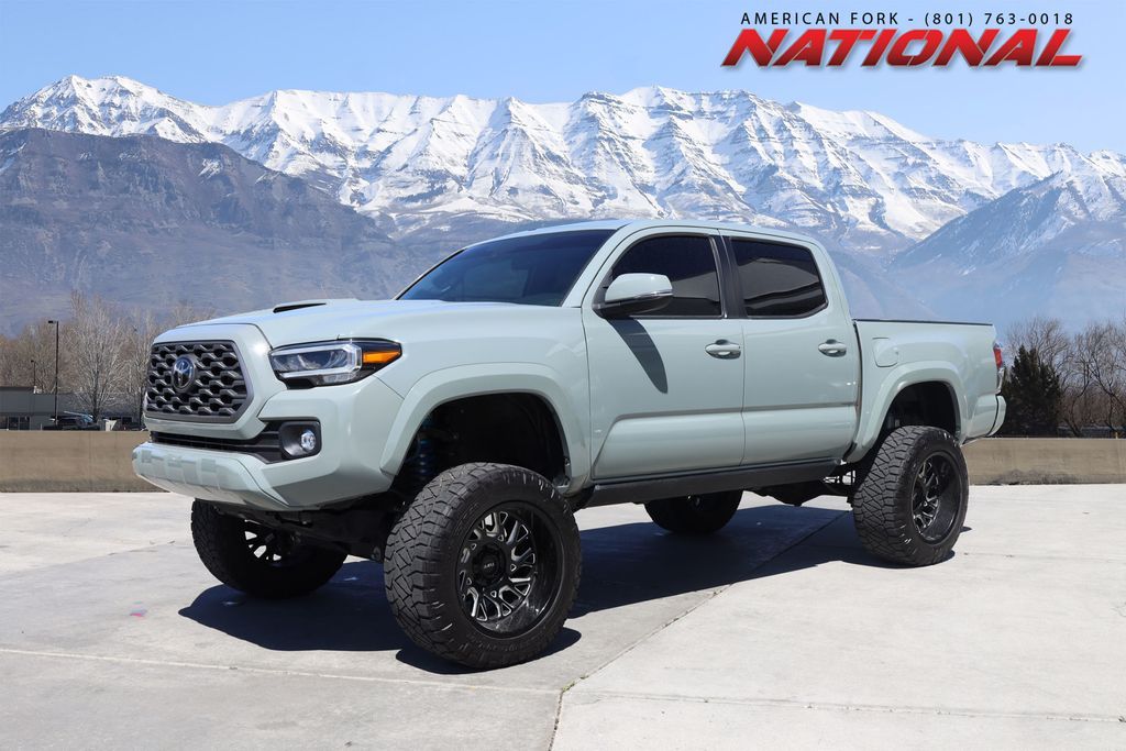 2023 Toyota Tacoma TRD Sport