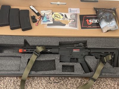 Airsoft rifle