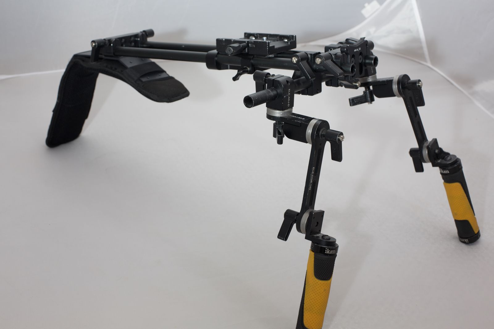 IKAN Camera Shoulder Rig DSLR Video Stabilizer