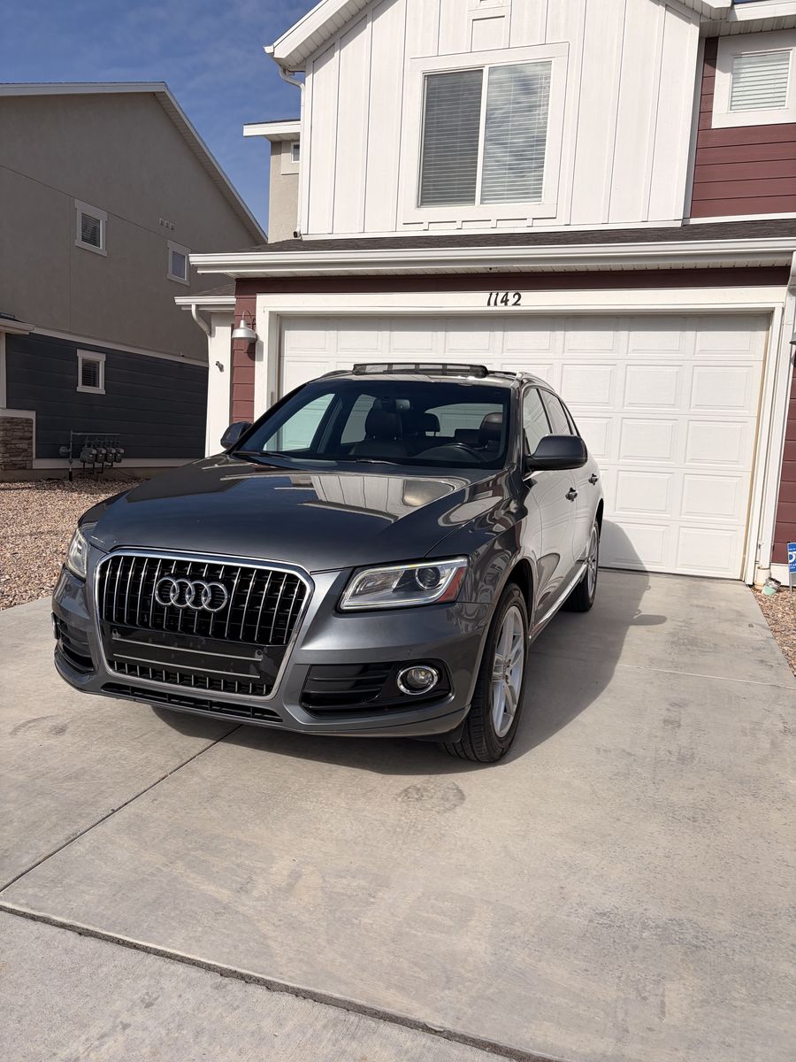 2015 Audi Q5 2.0T quattro Premium Plus