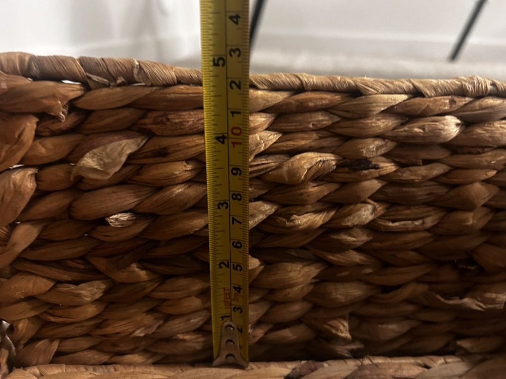 Main image 6