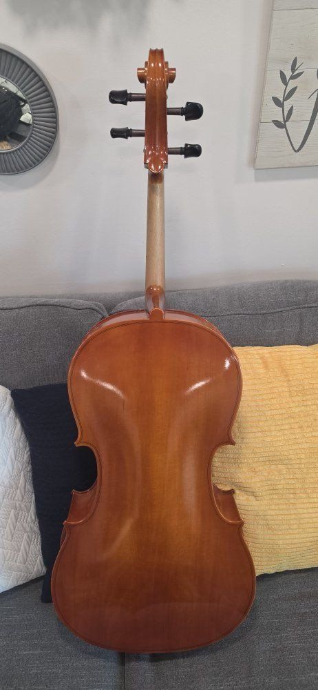 Main image 4