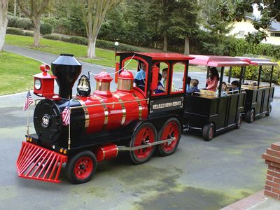 Train, 1800's Style, Electric Drive, Fully Functional, Two Coaches - Own Your Own Business