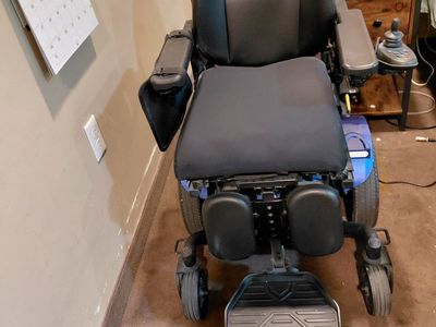 $2,000 OBO Merits Vision Ultra Power Wheelchair