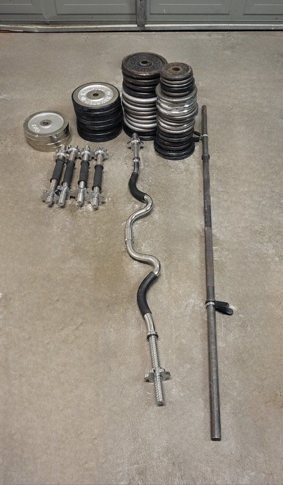 weights 335 pounds