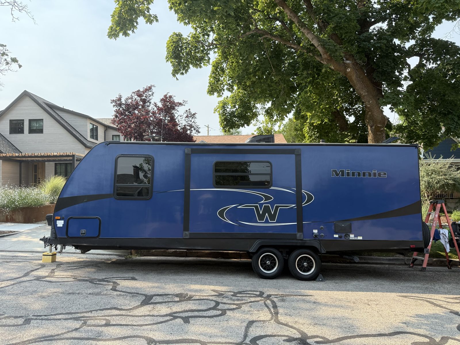 2018 Winnebago Minnie 2455BHS