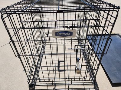 small/medium dog kennel