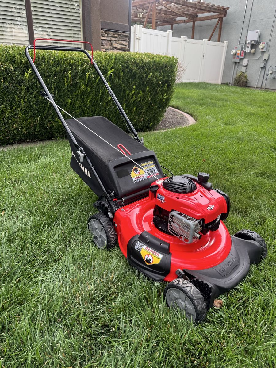 Craftsman Lawn Mower M110