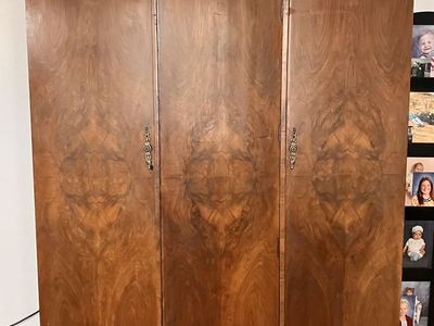 Vintage Wardrobe