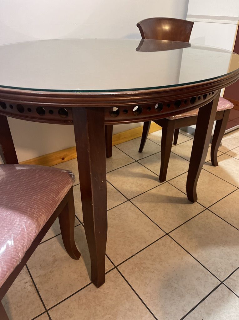 Wood Table Round 42 Inch