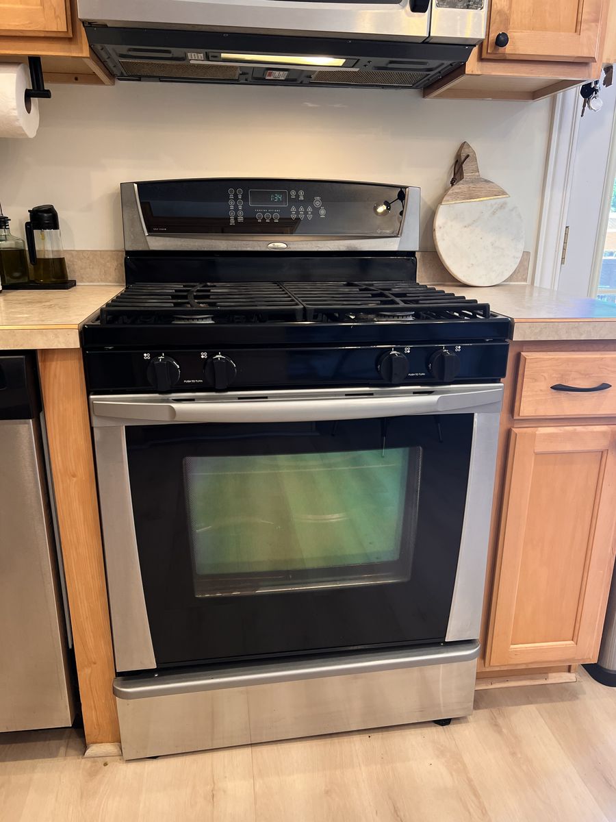 Whirlpool Gas Range/Stove