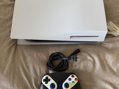 PS5 Disc and pro controller