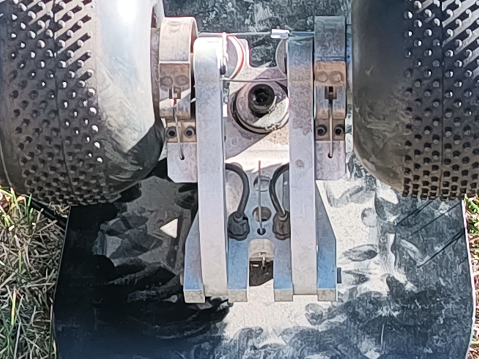Main image 6