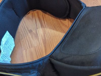 Tushbaby hip seat baby carrier black/gold