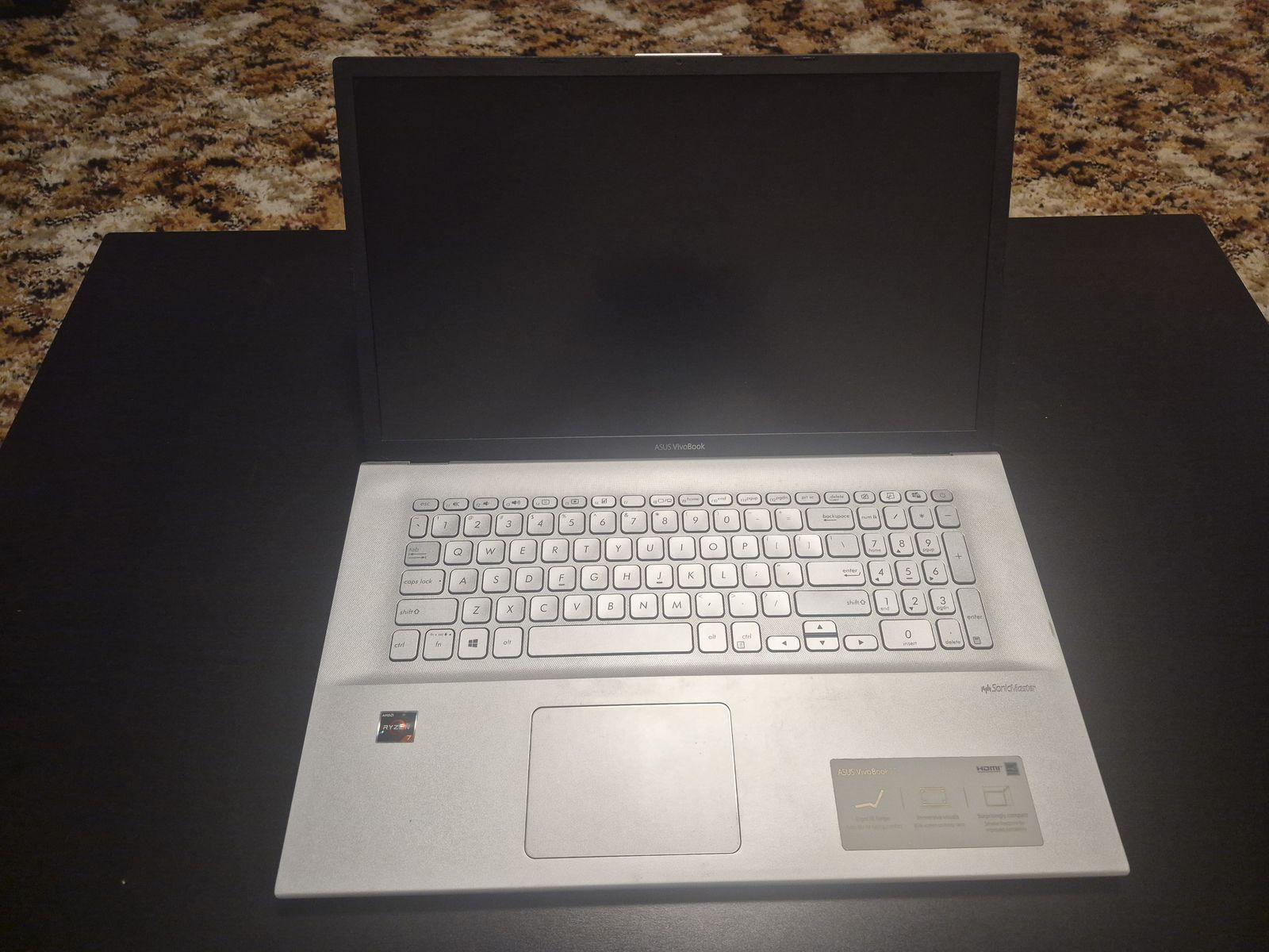 ASUS VivoBook 17.3" Laptop | Ryzen 7 | 12GB RAM | 512GB SSD | Like New