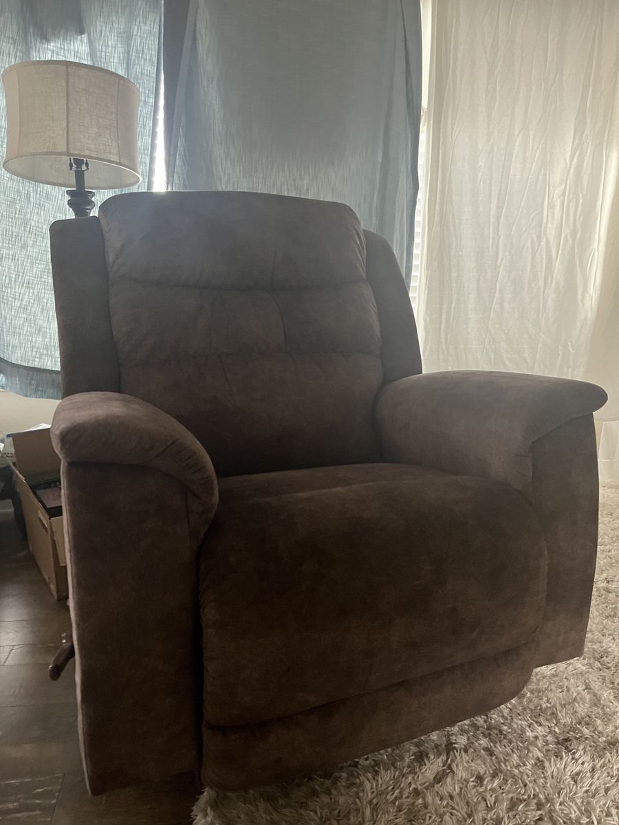La Z Boy Redwood Brown Rocker Recliner