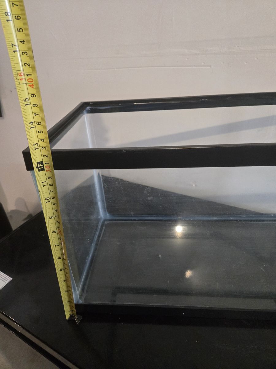 Main image 2