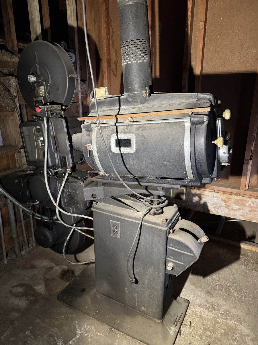 Main image 8