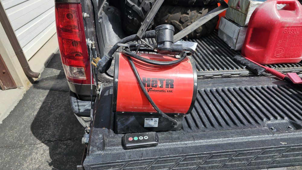 240 volt heater HeTR Ventamatic Electric Forced Air Garage/Workshop Heater with Remote