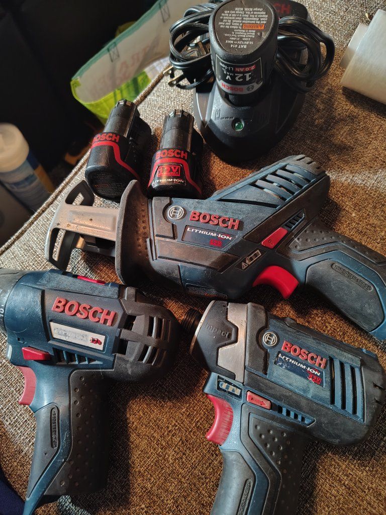 BOSCH CLPK22-120 12V Max Cordless 3-Tool Combo Kit: Drill, Impact Driver, Reciprocating Saw